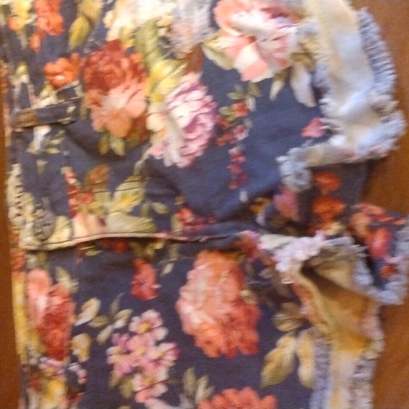 Mud Shorts - Picture 3 of 4